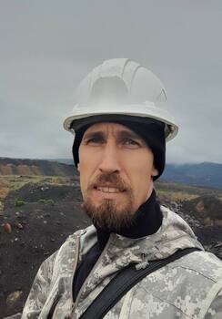 Институт НБИКС-технологий КемГУ посетил доктор биологических наук Уфимцев Владимир Иванович института почвоведения и агрохимии СО РАН. 