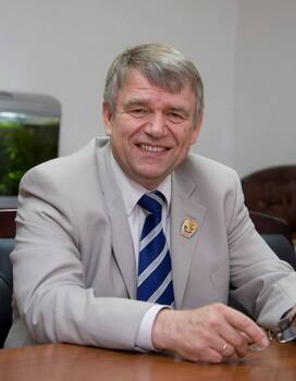 Институт НБИКС-технологий посетил вице - президент РАН, председатель СО РАН, академик Валентин Николаевич Пармон.